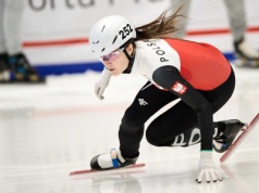 Kornelia Woźniak najlepsza na 500m podczas Pucharu Świata Juniorów w short tracku.