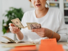 Jeżeli twój szef zapłacił ci więcej niż powinien, to on ma problem – nie ty