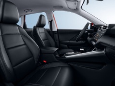 Prawie 200-konne hybrydowe MG ZS uderza w Dacię Duster niższą ceną i lepszym komfortem. Różnice w ofertach mówią same za siebie