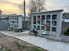 Nowe kolumbarium na cmentarzu przy ul. Witkowskiej w Gnieźnie. Miejsce na 180 urn