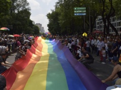 Strefy wolne od LGBT w Polsce wypchnęły mieszkańców z własnych powiatów
