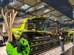 Oto pierwszy na świecie hybrydowy kombajn do zboża