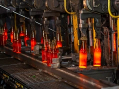 Polacy zapłacą więcej w sklepach. Rząd pracuje nad podatkiem, który przyniesie 5 mld zł do budżetu