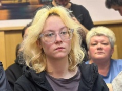 Petersburg. Władze nie odpuszczają ulicznym wykonawcom “zakazanych piosenek”. Muzycy znowu trafili do aresztu