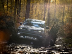 Toyota Hilux 2026 – twardziel, który teraz może być na prąd