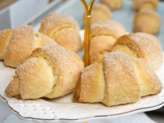 Pocieszające rogale dla każdego łasucha. Lepszych ze świecą szukać