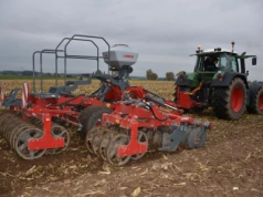 Kombajn zasilał Bizona. Tak wyglądał zbiór 17 odmian kukurydzy na Podlasiu