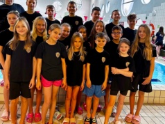 Ósemka pływa na medal – FOTO 