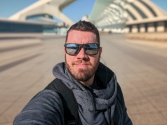 Eduardo urodził się w Brazylii, ale pokochał Polskę. "Wytatuowanie polskiego godła bardzo bolało"