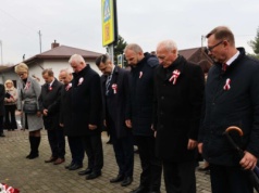 Powiatowe Obchody Święta Niepodległości w Przyrowie – wspólna pamięć i duma z wolnej Polski