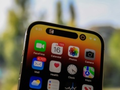 Tak wygląda iPhone przyszłości? Apple z niewidzialną przednią kamerą