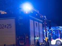 Pożar pod Krakowem. Kilkanaście zastępów strażackich walczy z ogniem