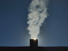 Czyste Powietrze. Dane spływają tak wolno, że węgiel zdąży wrócić do łask