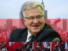 Bronisław Komorowski dla Interii: Ten dzień tak naprawdę nigdy do końca Polaków nie łączył