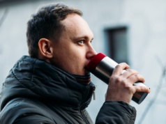 4 filiżanki dziennie jak tarcza ochronna. Nowe międzynarodowe badania potwierdzają