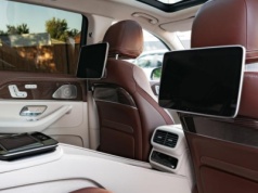 Import samochodów z Dubaju – koszty, formalności, ciekawostki i praktyczne wskazówki