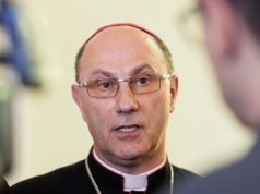 Prymas: wspólnie, ale i każdy z nas zobowiązany jest do troski i odpowiedzialności za ojczyznę