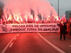 Marsz Niepodległości: mocny transparent przeciwko Tuskowi! Chcą go wysłać do Berlina