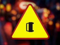 Zderzenie dwóch aut między Ostródą a Szelągiem. Droga zablokowana