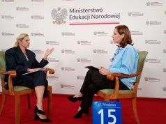 Będzie zmiana zakazu oceniania prac domowych? Trwa rewizja przepisów. Barbara Nowacka w "Miodowa 15"