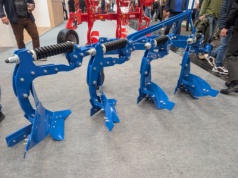 Pług do Ursusa C-360 na Agritechnice? Pewnie będzie dostępny w Polsce, a ile kosztuje?