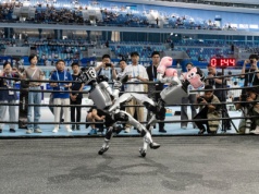 Robot z nożem i obrażający chrześcijan? Naukowcy biją na alarm