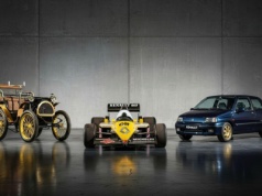 Renault i Artcurial Motorcars ogłaszają wyjątkową wyprzedaż 100 zabytkowych pojazdów z kolekcji Renault