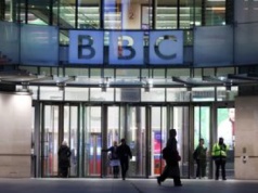 Trump oskarża BBC. Dyrektor stacji wzywa do "obrony dziennikarstwa"