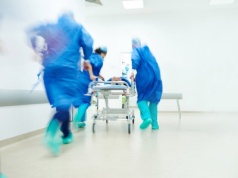 Ponad 90 tys. dla lekarza – czyli ile w istocie jest warte zdrowie i opieka medyczna?