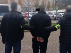 Tortury na Piotrkowskiej w Łodzi. 36-latek zatrzymany po pościgu, padły strzały