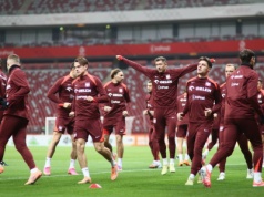 "Halo! Trenerze!". Kosecki nie gryzie się w język przed meczem z Holandią