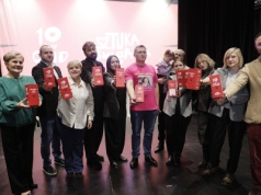 Rozpoczęła się zbiórka na terapię dla dwóch dzielnych dziewczynek