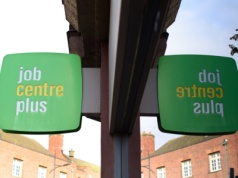 Bezrobocie w UK rośnie – 5% to próg alarmowy, którego nie można przegapić