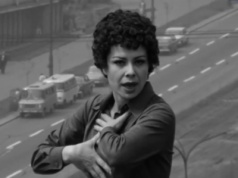 Widzowie ją kochali, a mężczyźni tracili dla niej głowy. Mało kto zna jej burzliwą historię miłosną Korsakówny