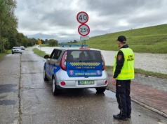 W 6-letnim elektryku straży miejskiej padła bateria. Cena wymiany zwala z nóg