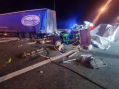 Wypadek na A1 z udziałem ciężarówki. Jest ofiara śmiertelna