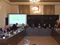 Co z obwodnicą Trzebnicy? Podwyżka dla starosty