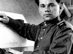 13 listopada 1947 Związek Radziecki zakończył prace nad AK-47