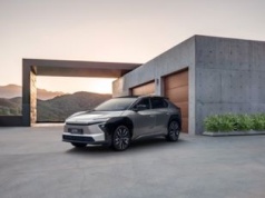 Większy zasięg, niższa cena - nowa Toyota bZ4X wyceniona w Polsce