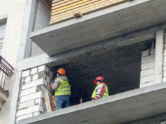 W Niemczech szukają fachowca do pracy. Za tyle "nawet stróża nie znajdziesz"