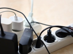 Tak prezydent chce obniżyć ceny prądu. Projekt już w Sejmie