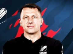 Czarni Słupsk walczą ze Stalą Ostrów – w czwartek kluczowy mecz 8. kolejki Orlen Basket Ligii