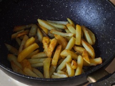 Idealnie chrupkie i puszyste w środku. Frytki jak z McDonald's zrobisz dzięki 1 składnikowi