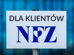 Podszywają się pod NFZ. Jest ważny komunikat do Polaków, na takie wiadomości muszą uważać