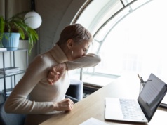 Będzie można brać pieniądze za L4 i pensję równocześnie. Nowe przepisy już wkrótce