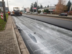 W Alei Krakowskiej weekendowe zamknięcie dwóch pasów