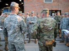 Wysokie koszty bezczynnego pobytu żołnierzy Gwardii Narodowej w koszarach w Chicago