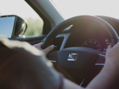 Bez tego sprzętu nie wsiadam za kierownicę. Teraz kupisz go w dobrej promocji