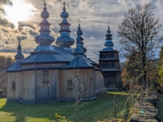 Cerkwie w Bieszczadach. Łemkowskie i bojkowskie drewniane cerkwie