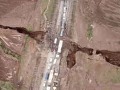 Kontynent się rozpada. Pękniecie nieustannie rośnie